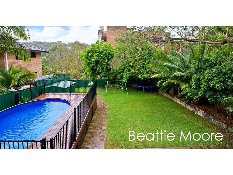8 Novara Crescent, Como NSW 2226