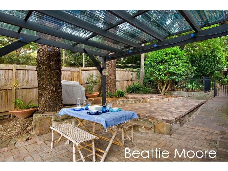 8 Novara Crescent, Como NSW 2226