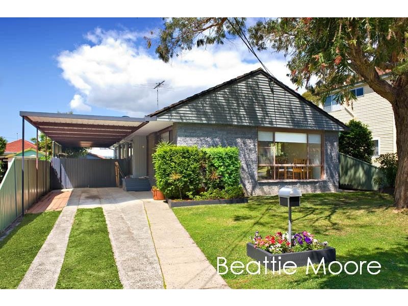 10 Raleigh Avenue, Caringbah NSW 2229