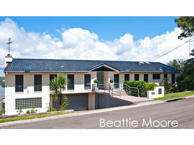 18-20 Maroopna Road, Yowie Bay NSW 2228