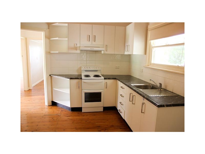 4 Bonnie View Street, Gymea Bay NSW 2227