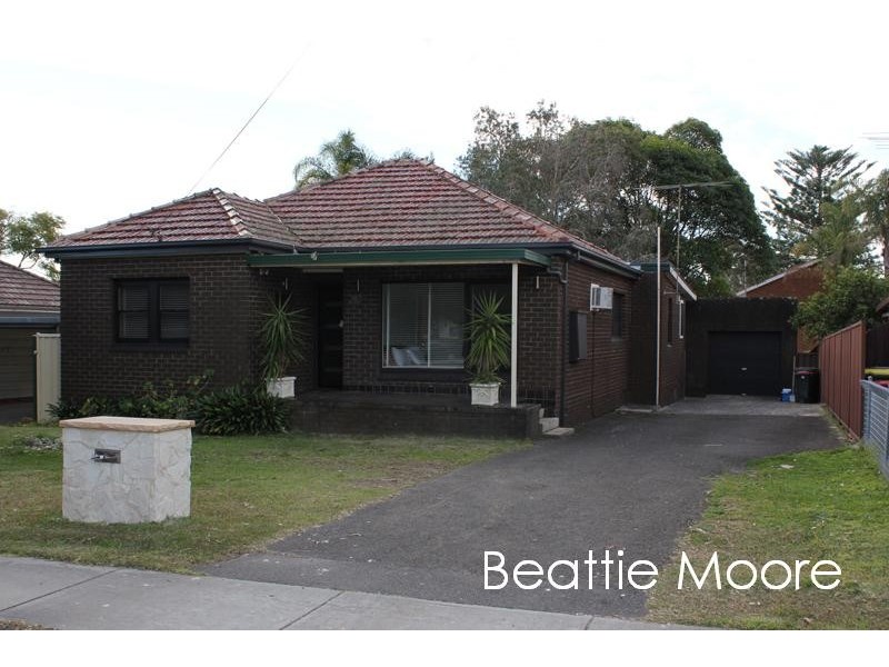 287 The Boulevarde, Miranda NSW 2228