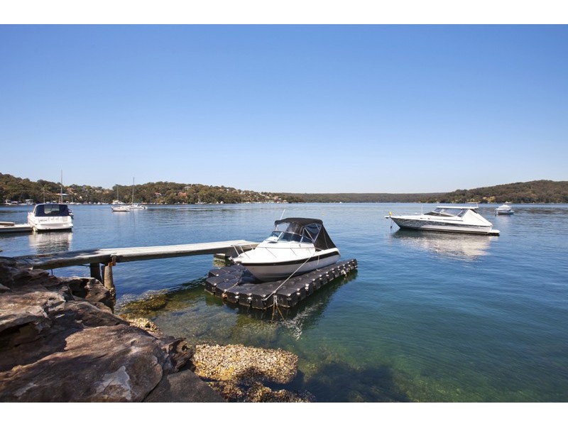 11 Waring Avenue, Caringbah South NSW 2229