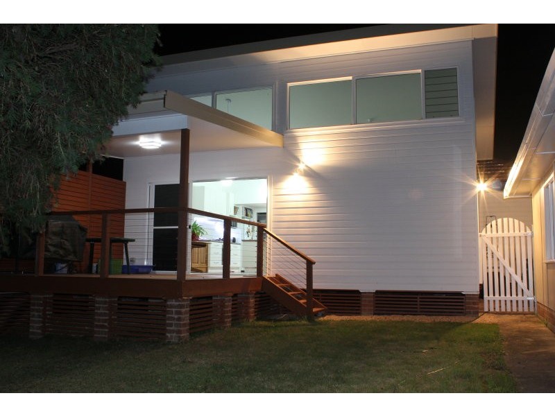 18 Lowana Avenue, Kirrawee NSW 2232