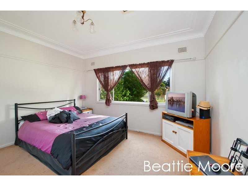 8 Tergur Crescent, Caringbah NSW 2229