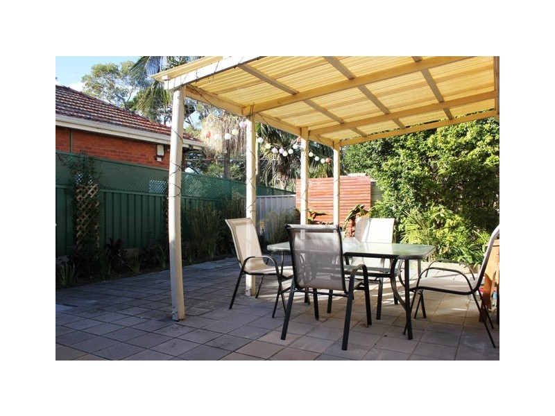 2/33 Warrah Road, Yowie Bay NSW 2228