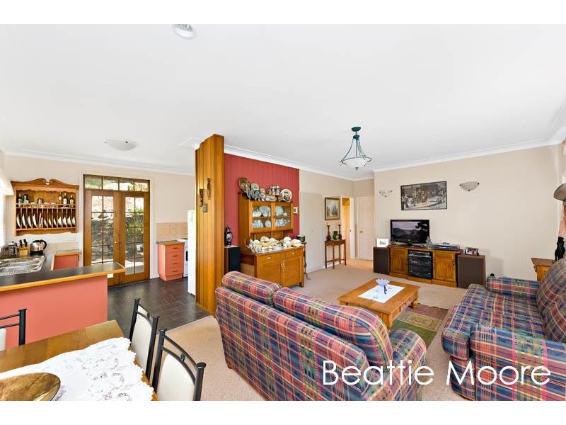 17 Alkaringa Road, Gymea Bay NSW 2227