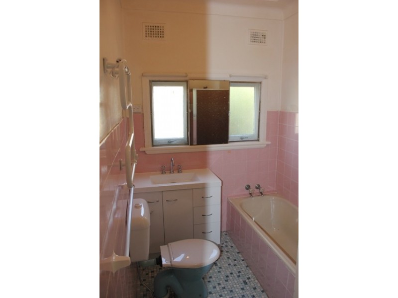 133 Kareena Road, Miranda NSW 2228