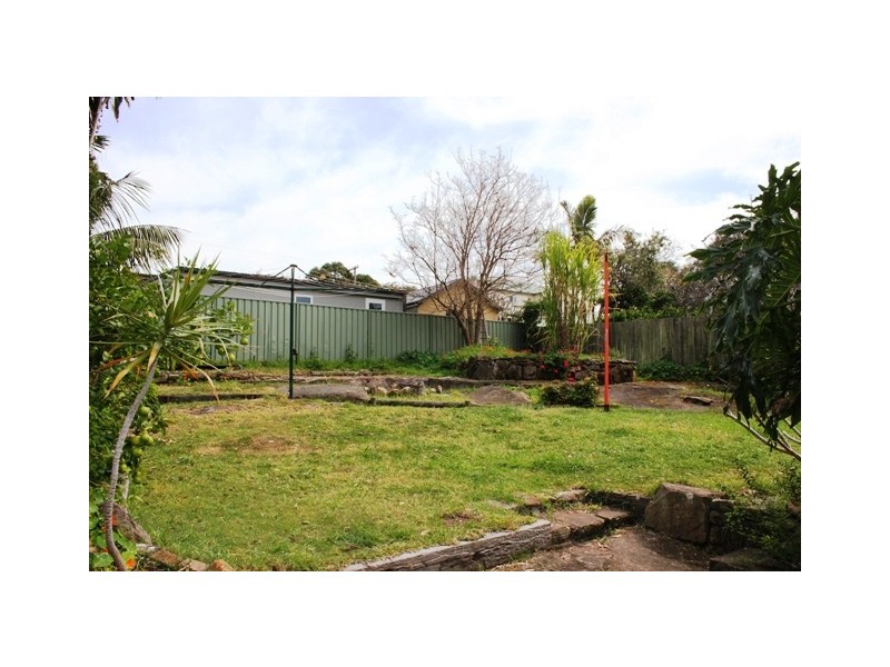 12 Vernon Street, Gymea Bay NSW 2227