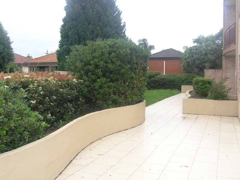 22/21-27 Amy Street, Regents Park NSW 2143