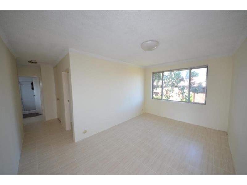 10/35 The Crescent, Berala NSW 2141