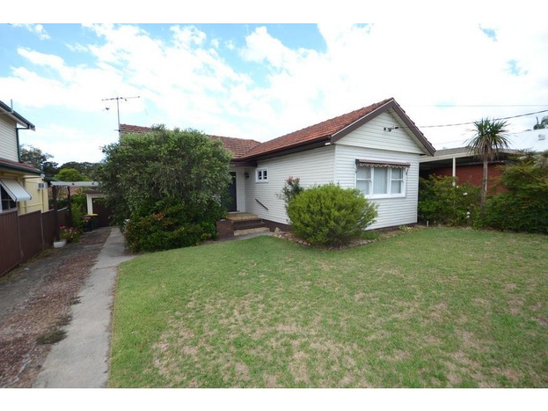 3 Clucas Road, Regents Park NSW 2143