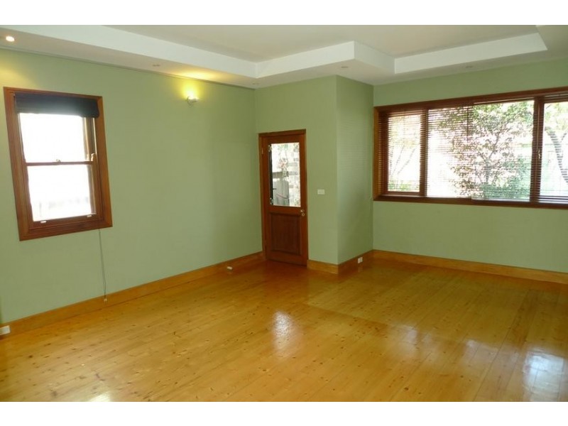 96 Yelverton Street *APP*, Sydenham NSW 2044