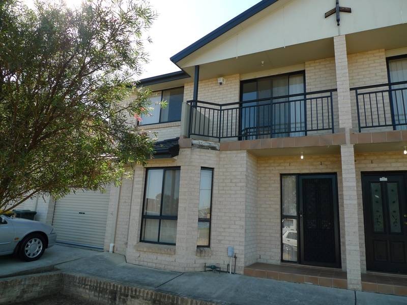 5a KIRKHAM ROAD, Auburn NSW 2144