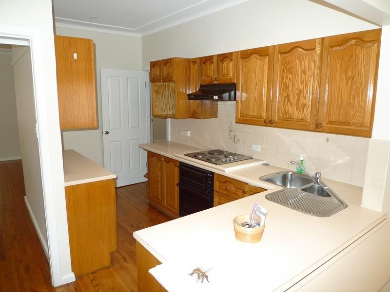 2 Dempster Crescent *APP*, Regents Park NSW 2143