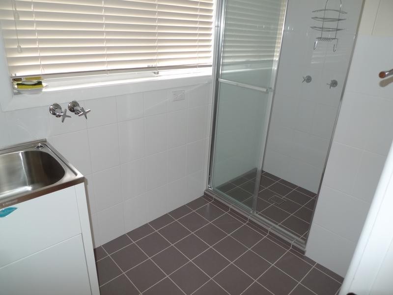 2 Dempster Crescent *APP*, Regents Park NSW 2143