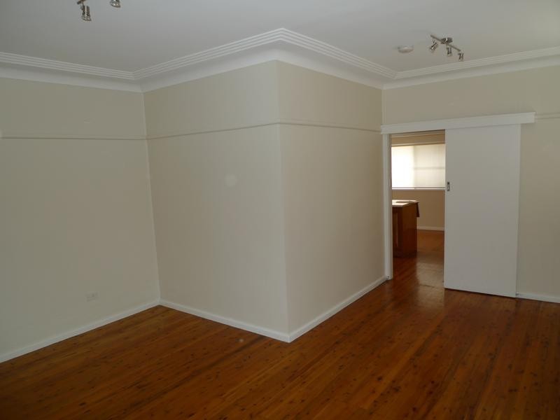 2 Dempster Crescent *APP*, Regents Park NSW 2143