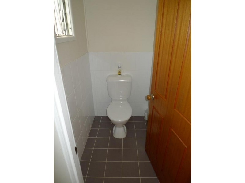 2 Dempster Crescent *APP*, Regents Park NSW 2143