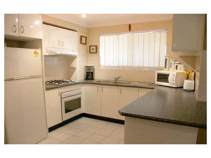 8/5 CARMEN STREET, Bankstown NSW 2200