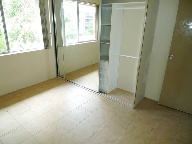 5/23 The Crescent, Berala NSW 2141