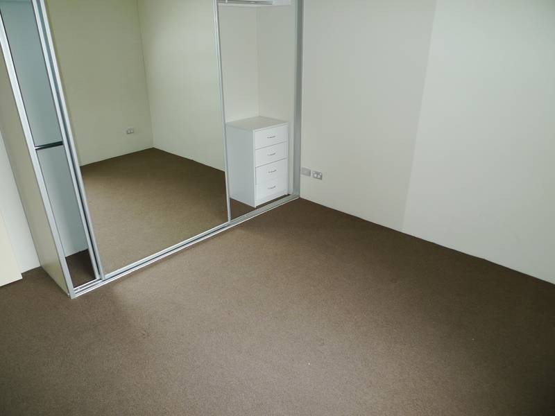 4/6-10 Hyde Park Road *DEP*, Berala NSW 2141