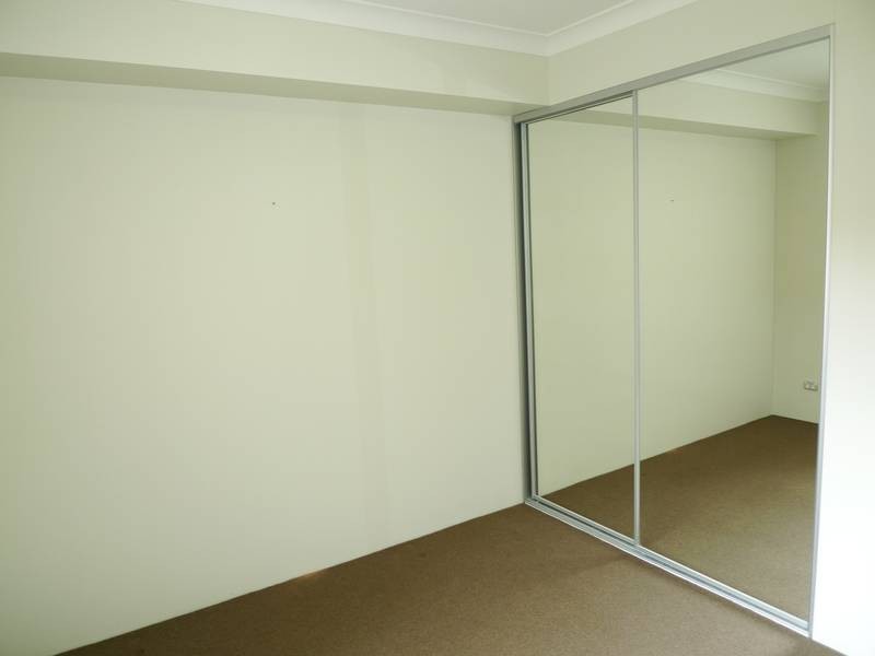 4/6-10 Hyde Park Road *DEP*, Berala NSW 2141