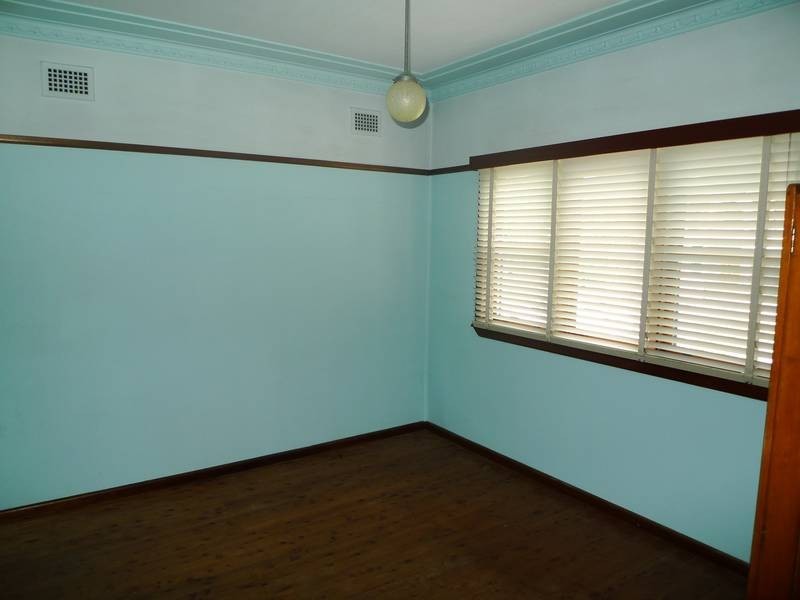 18 Seventh Avenue, Berala NSW 2141