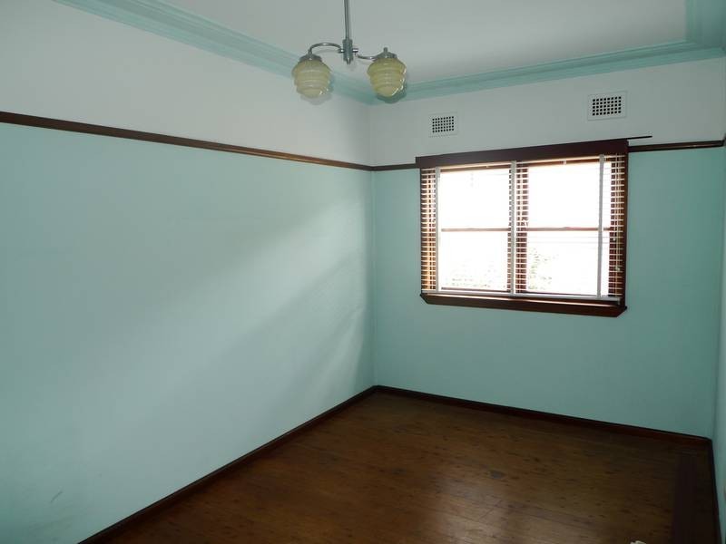 18 Seventh Avenue, Berala NSW 2141