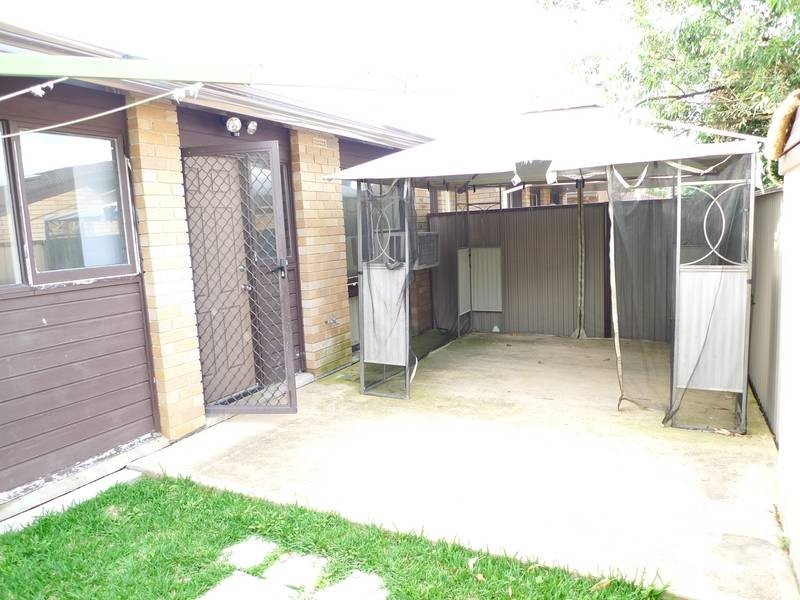 2/27 Campbell Hill Road *DEP*, Chester Hill NSW 2162