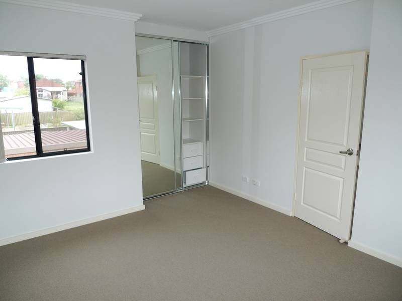 4/16 BURKE AVENUE *DEP*, Berala NSW 2141