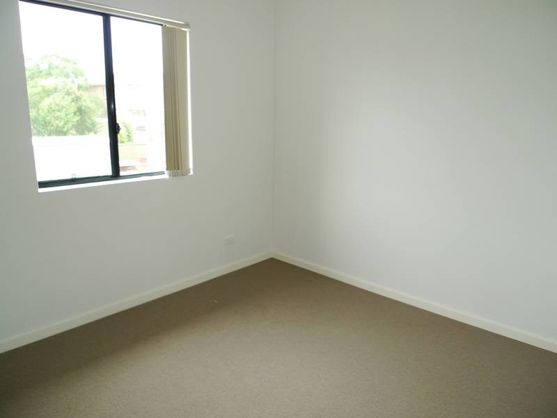 9/16 BURKE AVENUE, Berala NSW 2141