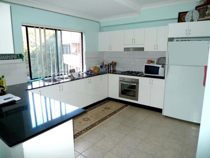 7/7-11 Kitchener Avenue *APP*, Regents Park NSW 2143