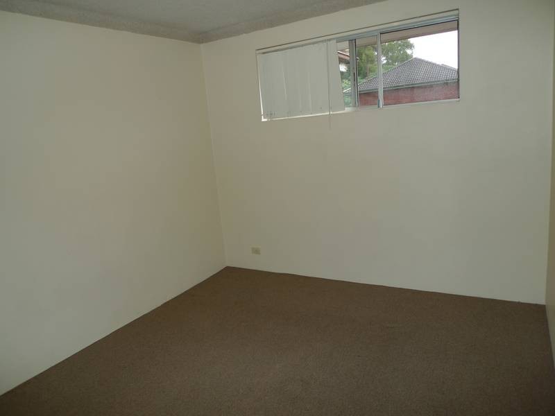 11/35 The Crescent, Berala NSW 2141