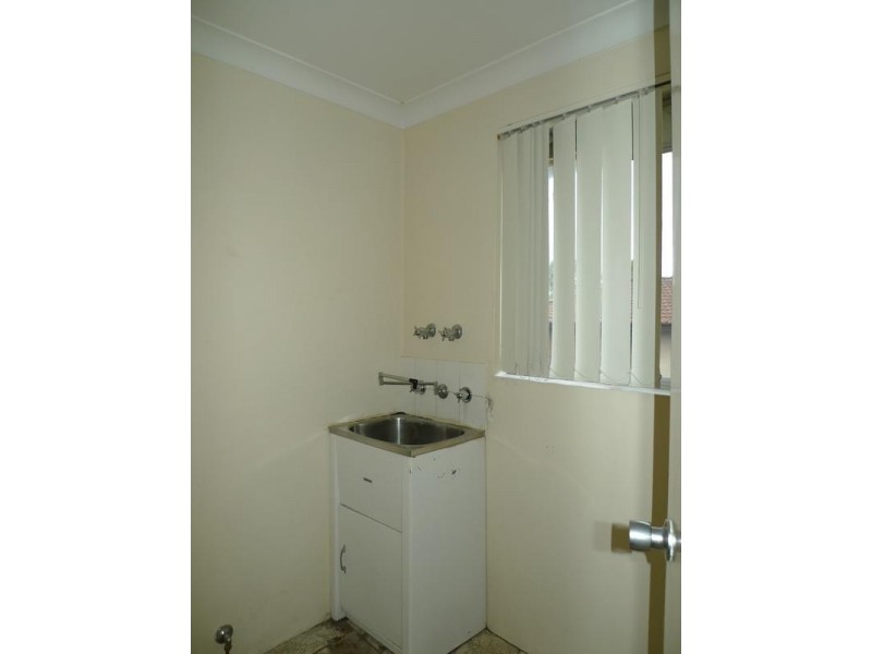 11/35 The Crescent, Berala NSW 2141