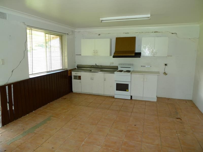 2 Eric Crescent, Lidcombe NSW 2141