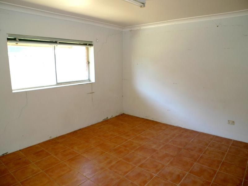 2 Eric Crescent, Lidcombe NSW 2141