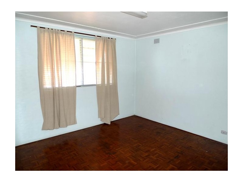 2 Eric Crescent, Lidcombe NSW 2141