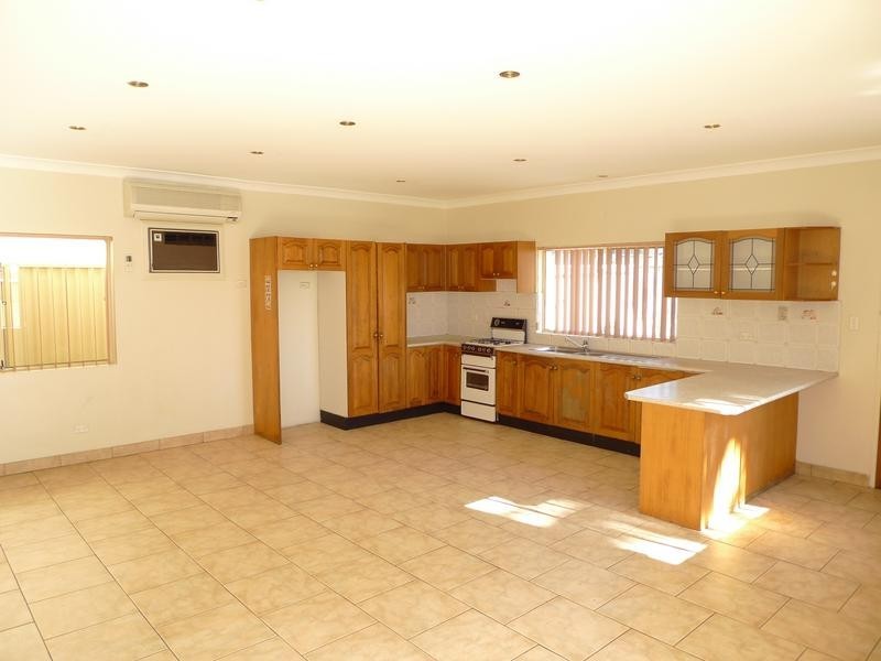 156 NOTTINGHILL ROAD *APP*, Lidcombe NSW 2141