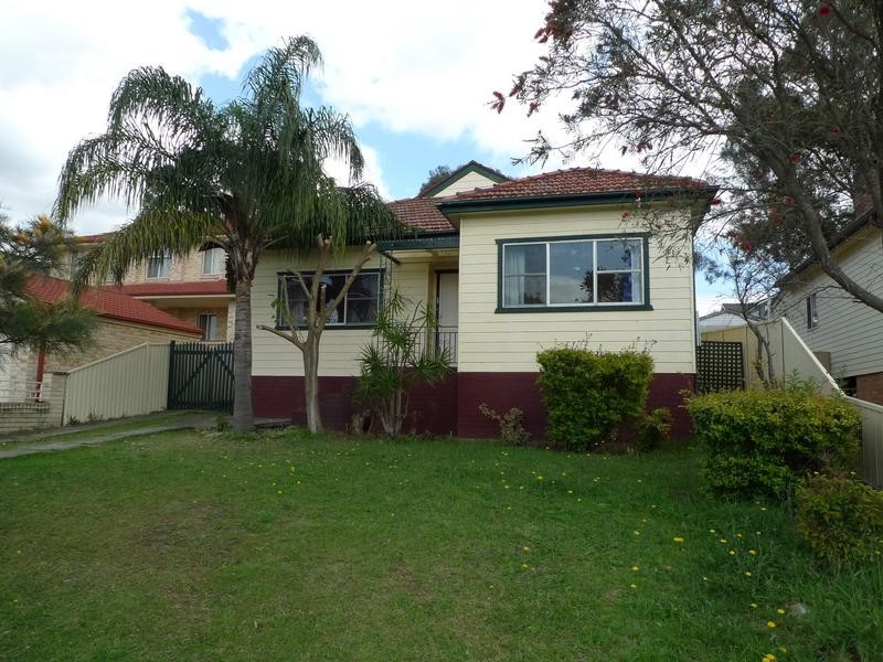 14 Downing Avenue *APP*, Regents Park NSW 2143