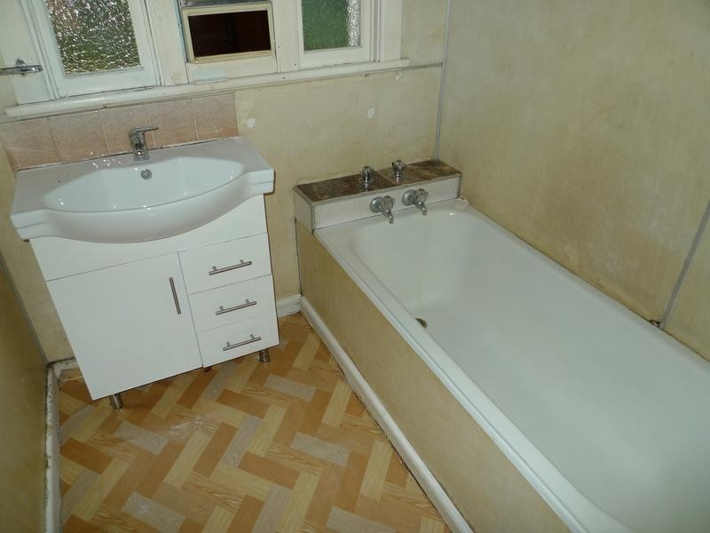 2 Lillian Street, Berala NSW 2141