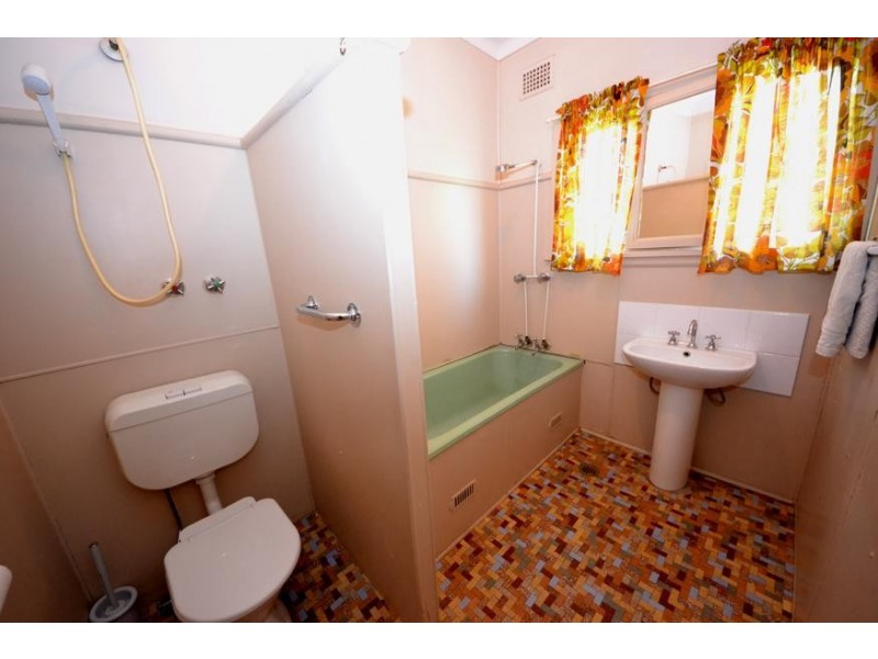 4 Oleander Avenue, Lidcombe NSW 2141