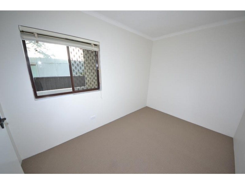 2/5 Edwin Street, Regents Park NSW 2143