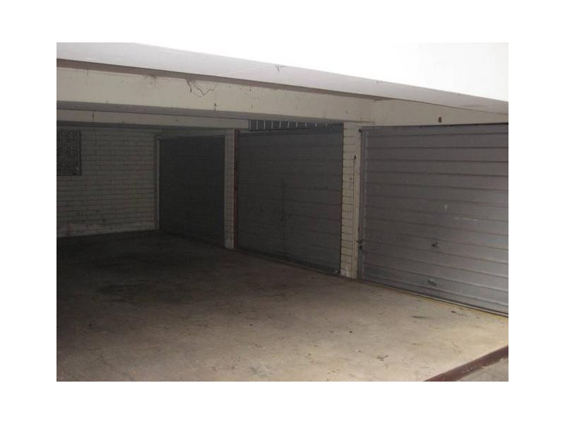 2/5 Edwin Street, Regents Park NSW 2143