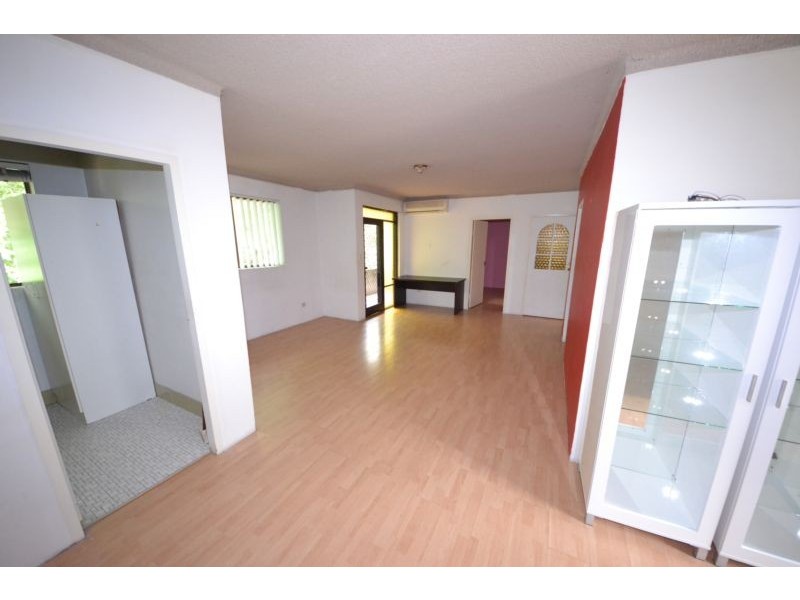 6/5 Edwin Street *DEP*, Regents Park NSW 2143