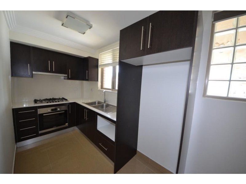 2/48 St Hilliers Road, Auburn NSW 2144