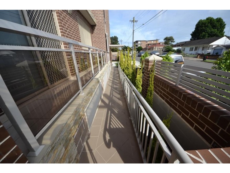 2/48 St Hilliers Road, Auburn NSW 2144