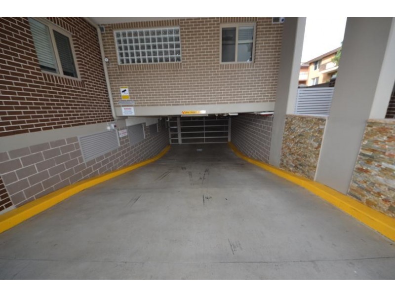 2/48 St Hilliers Road, Auburn NSW 2144