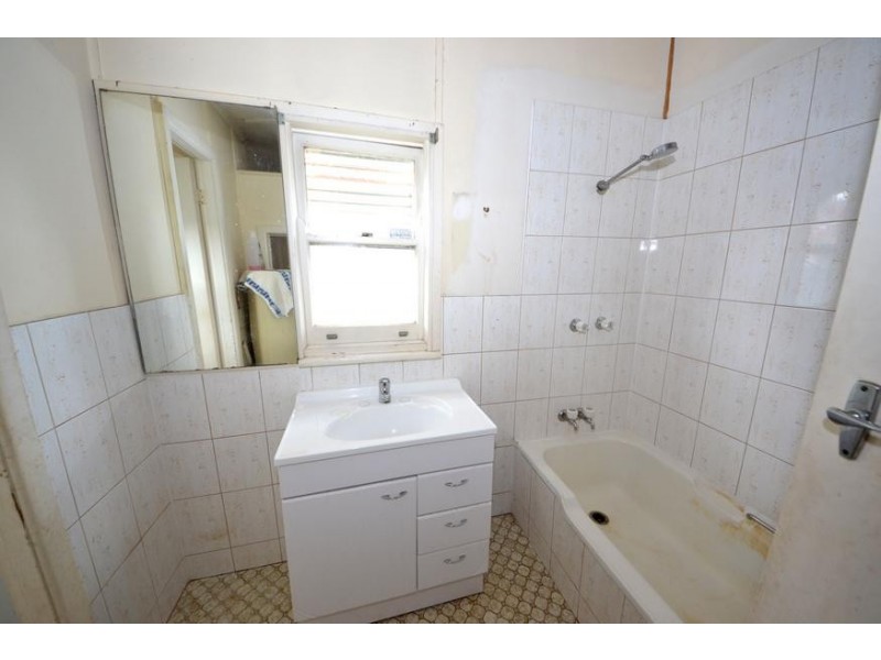 54 Fifth Avenue, Berala NSW 2141