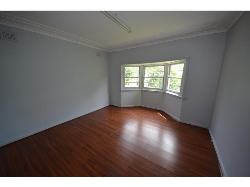 5 Magney Avenue *APP*, Regents Park NSW 2143