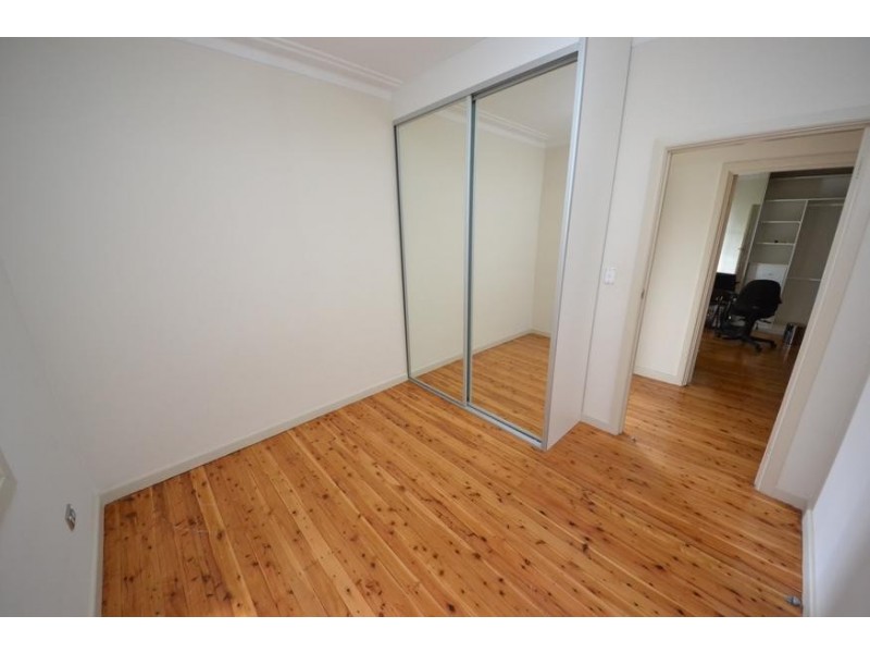15 Kibo Road *DEP*, Regents Park NSW 2143